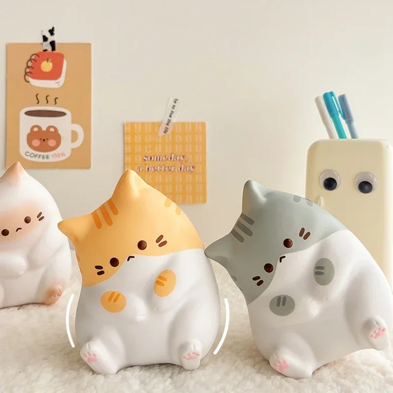 Squishy Chat Rondouillet Curieux - Kawaii