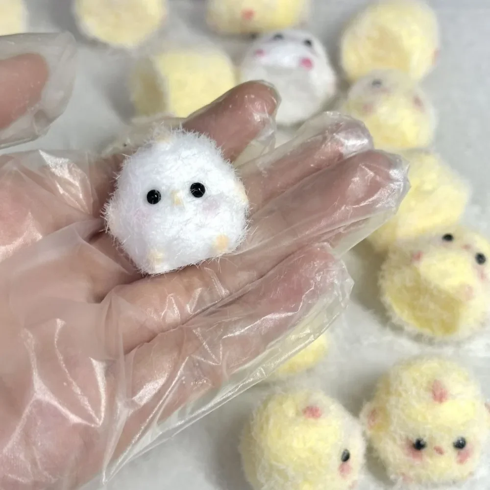 Squishy Poussin Kawaii et Jiggly - Mochi - Jaune – Image 5